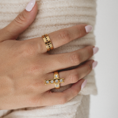 ALLINEA. anello