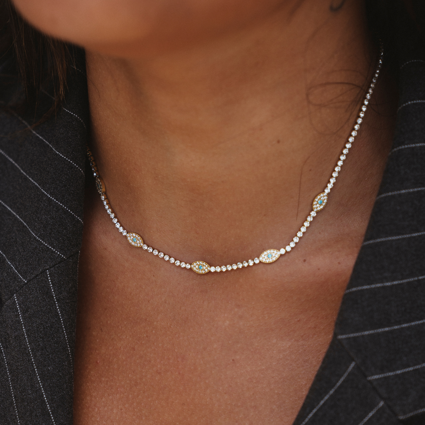 IRIS. NECKLACE