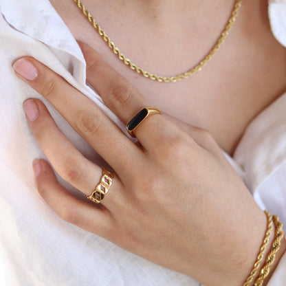 Black Shell Gold-Plated Ring