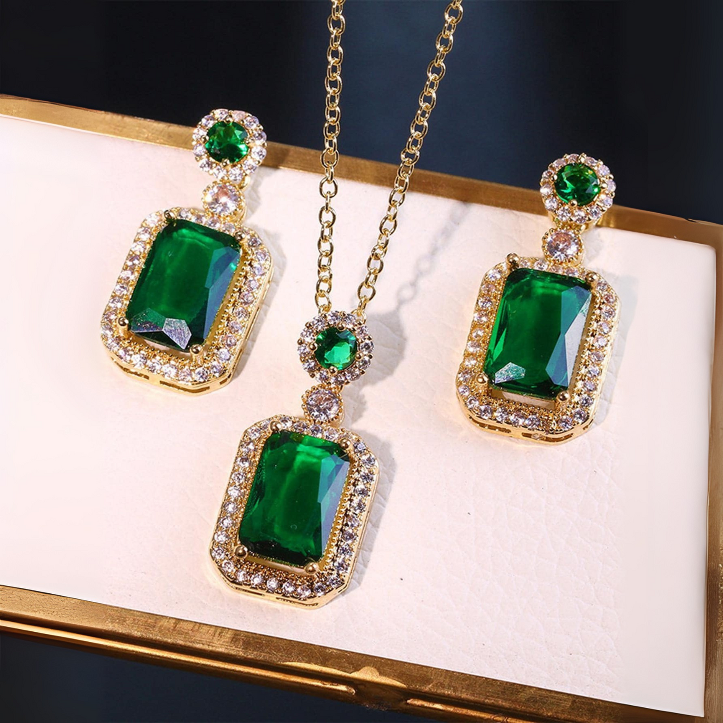 Set collana e orecchini Kateřina