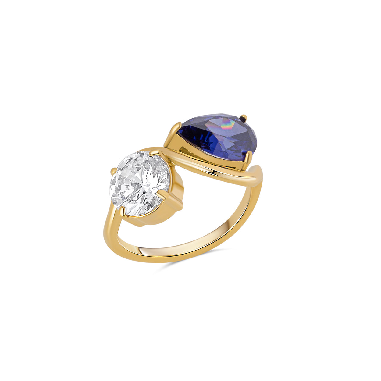 Anillo de cobalto chapado en oro.